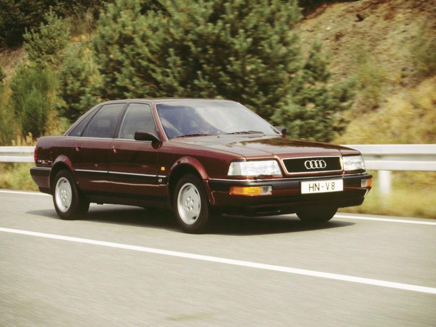  Audi V8 1988 года  (фото 21 из 23)